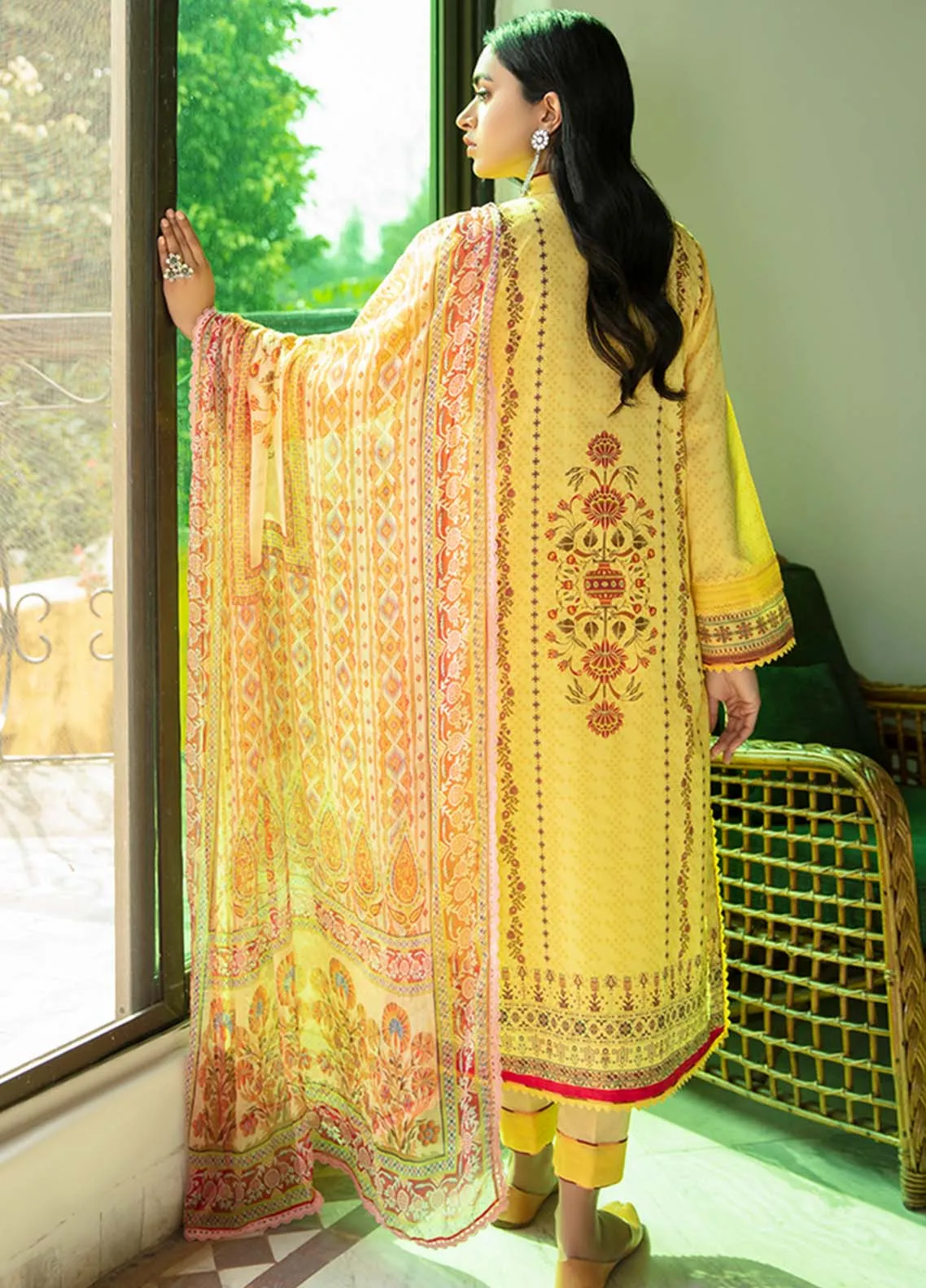 Aabyaan Embroidered Lawn Unstitched 3 Piece Suit - 07