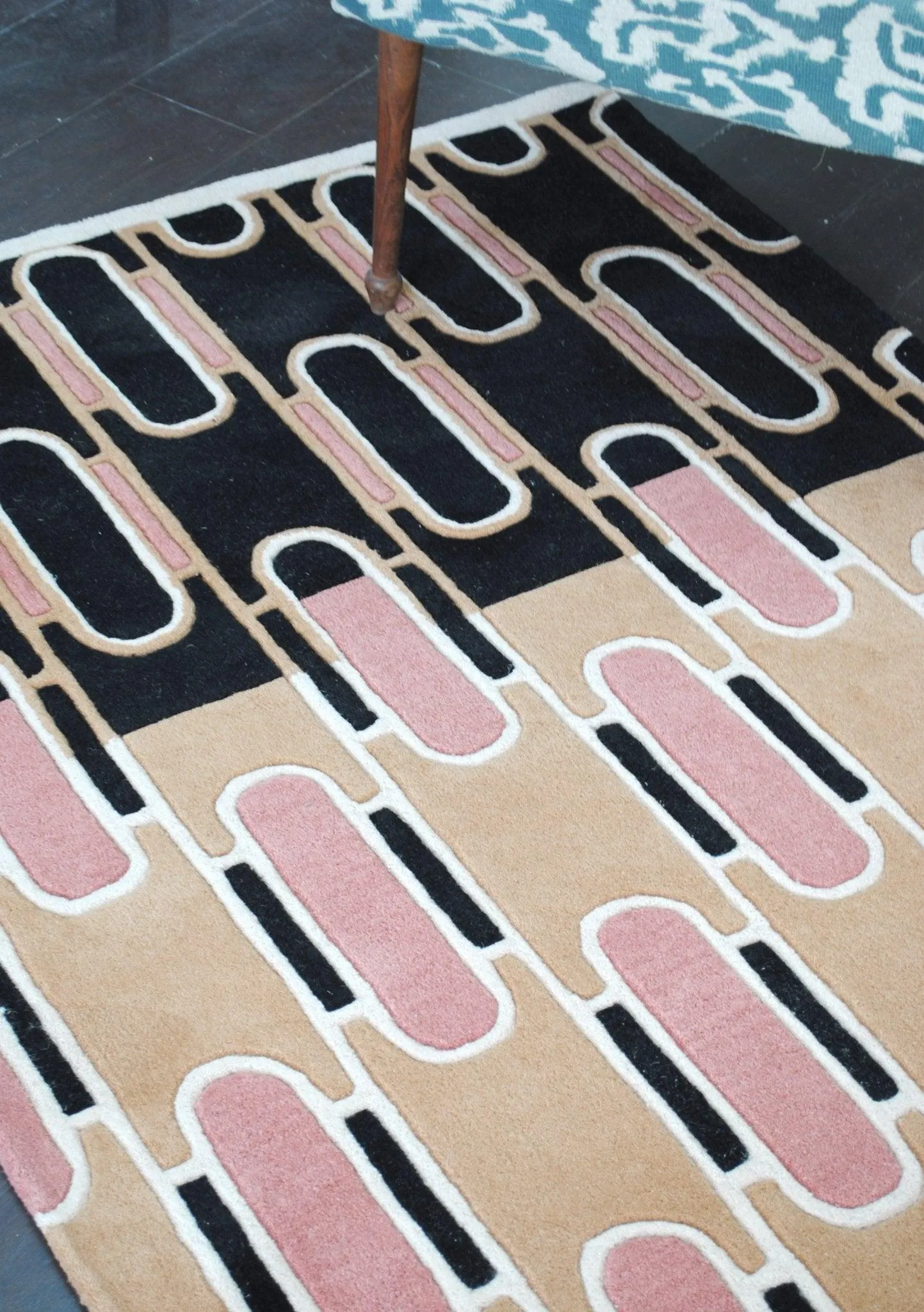 ALFREDA   HANDTUFTED WOOL CARPET