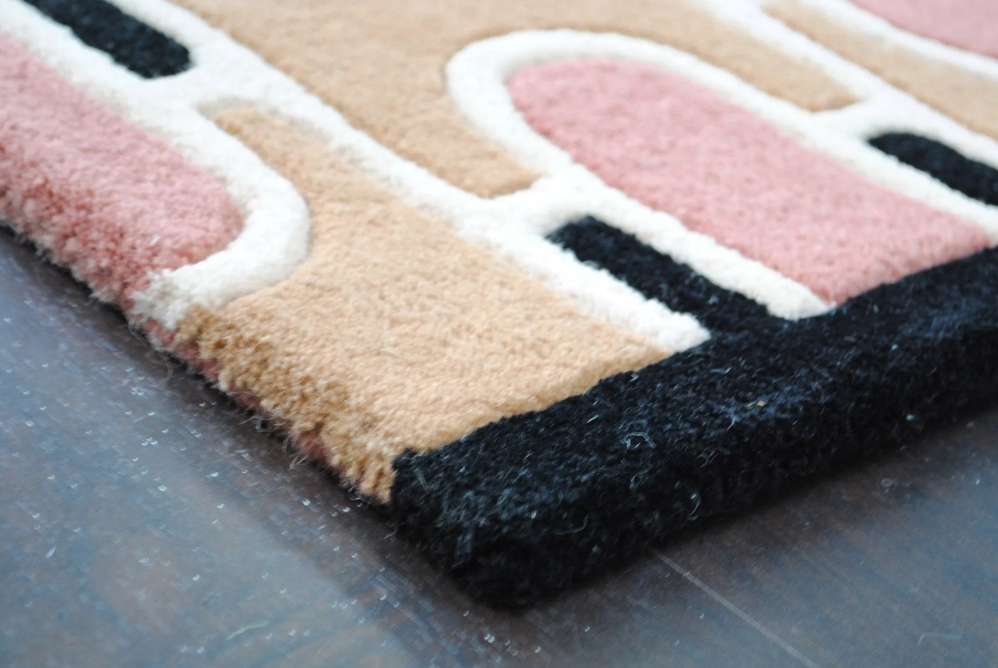 ALFREDA   HANDTUFTED WOOL CARPET