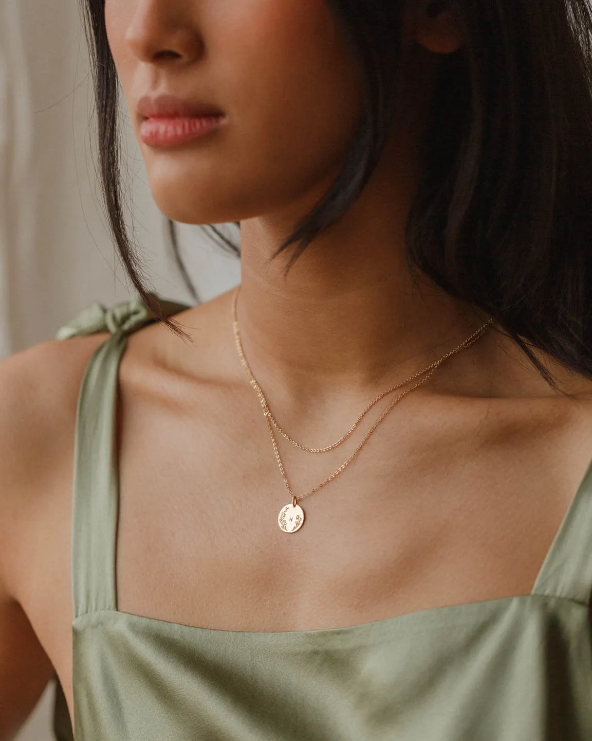 Floral Frame Necklace
