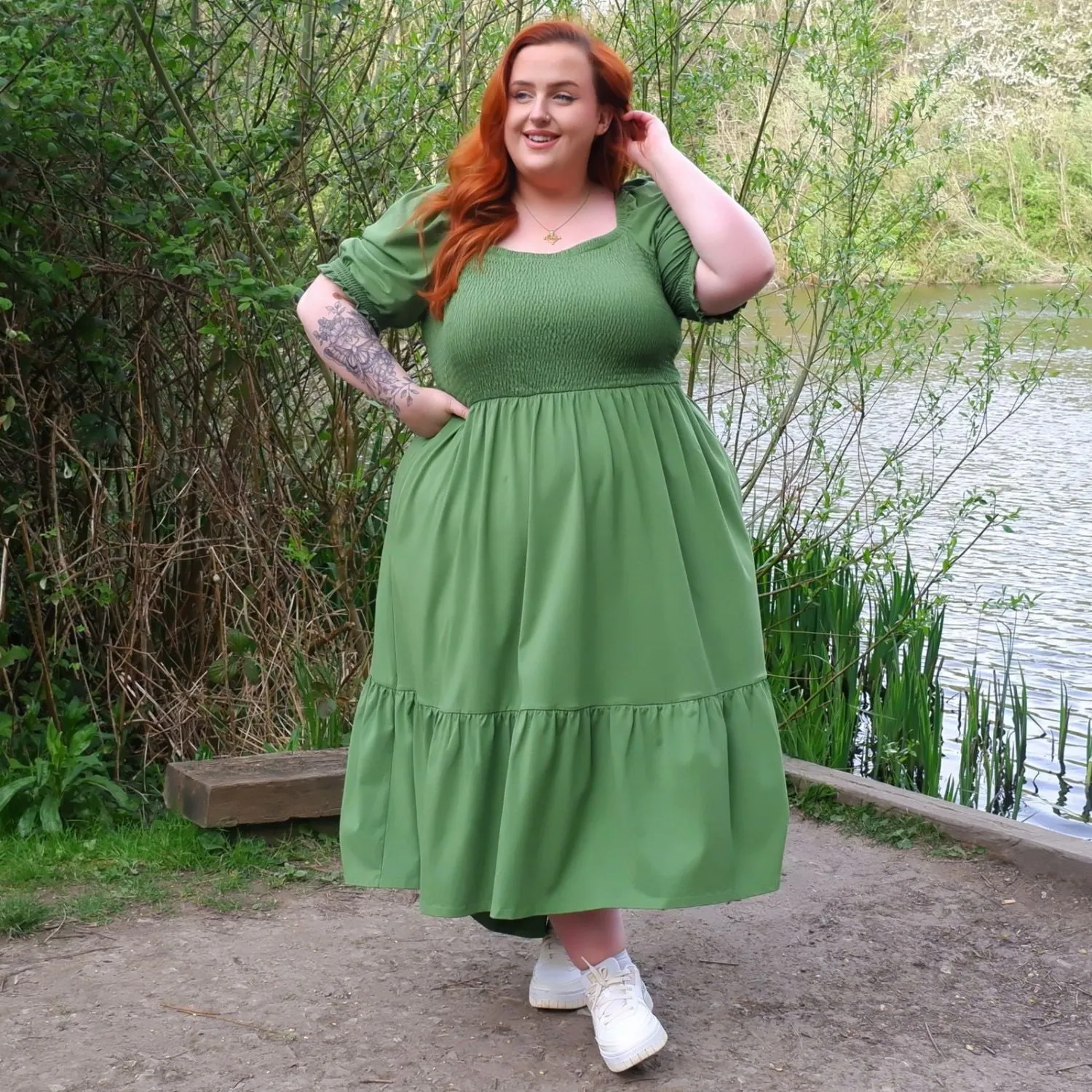 Gerafftes Midikleid - Meadow