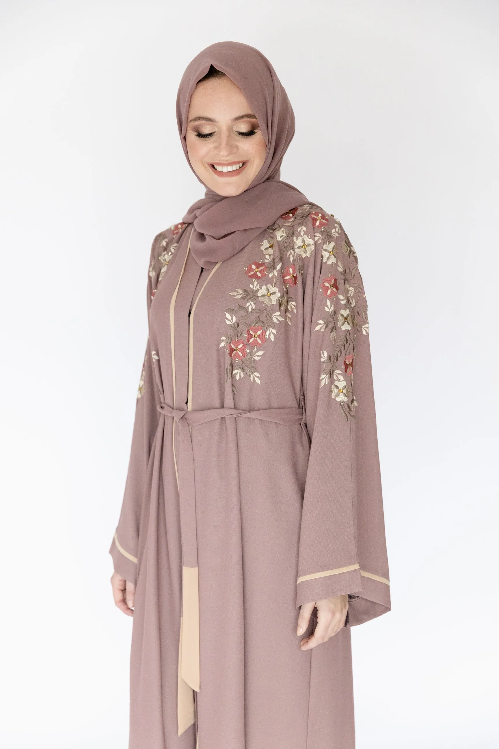 Naya Taupe Abaya