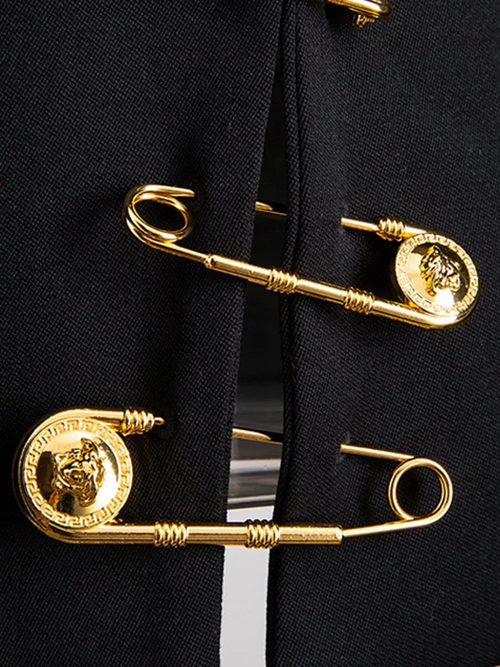 SCOTTIE Safety Pin Blazer