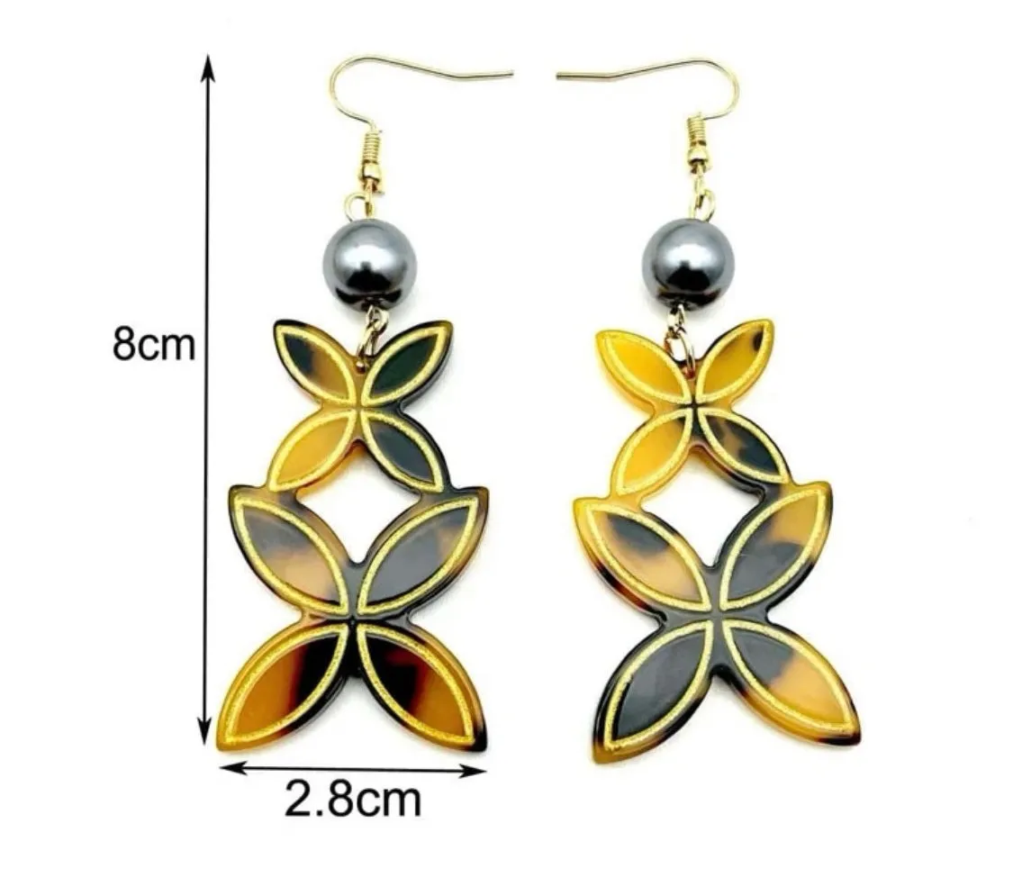 Teuila Pearl Earrings