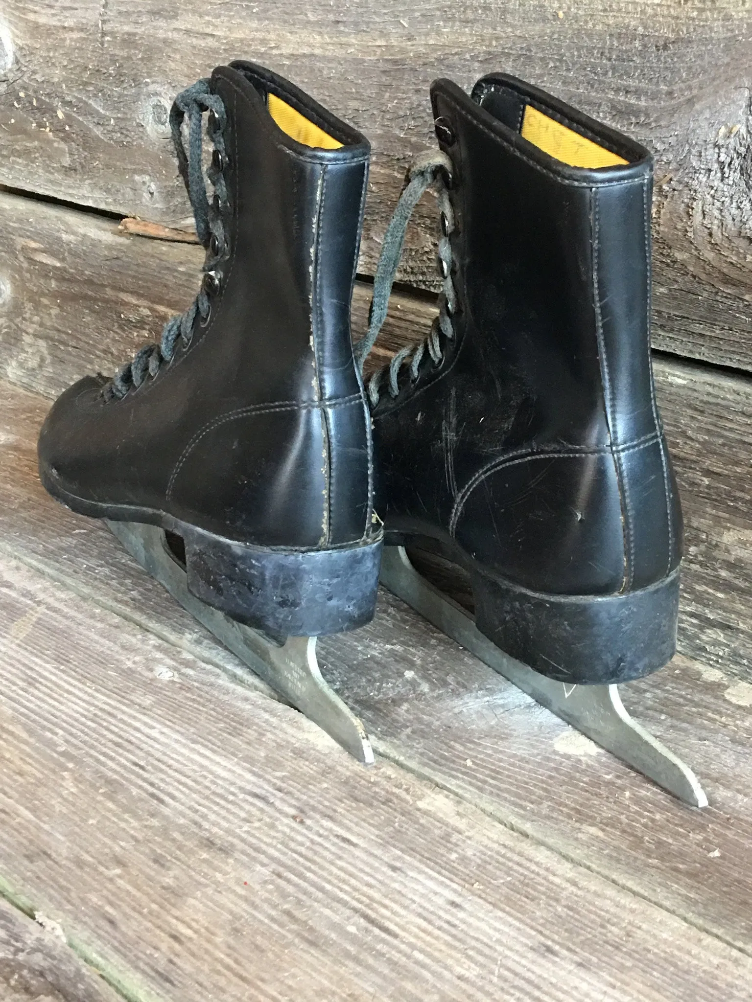 Vintage Black Leather Mens Figure Skates
